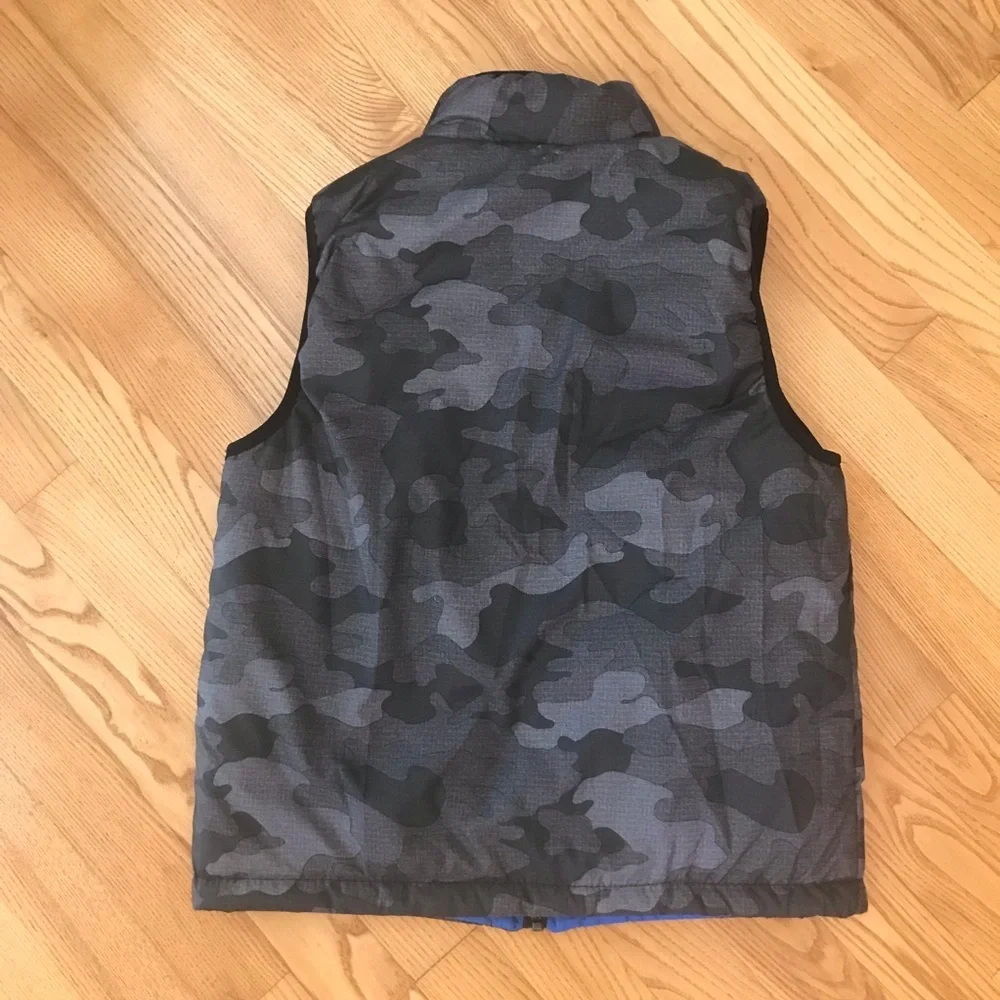 Buffalo David Bitton gray Camo blue Reversible Vest Boys size med small 7/8 7 8